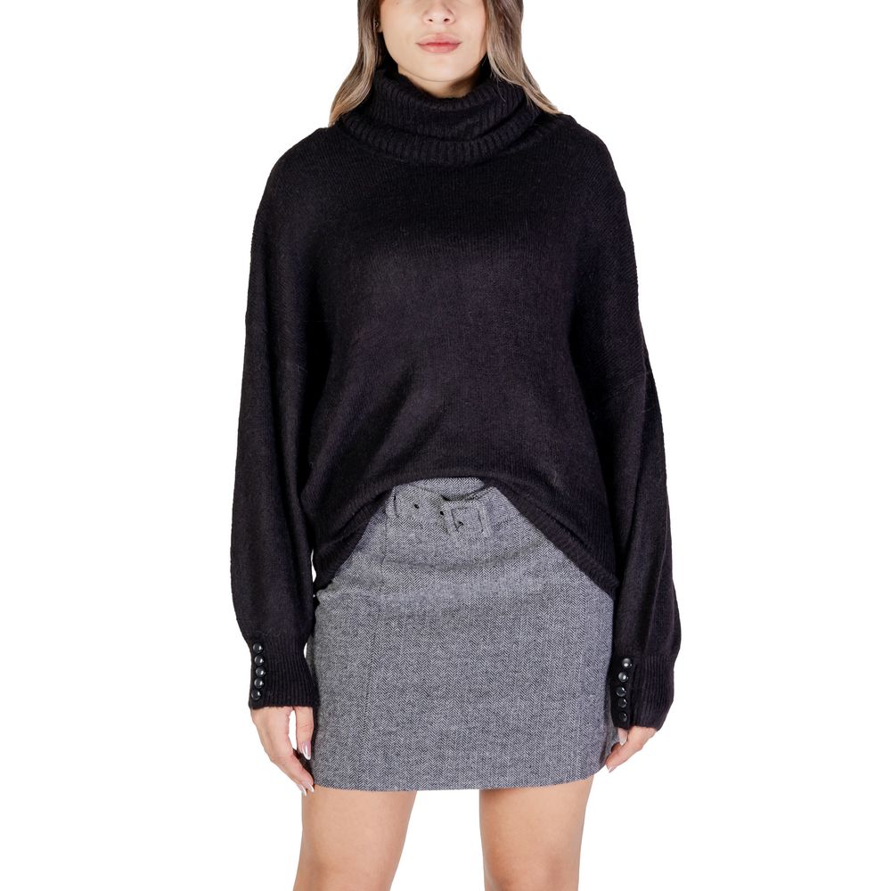ICHI Black Marabou Turtleneck