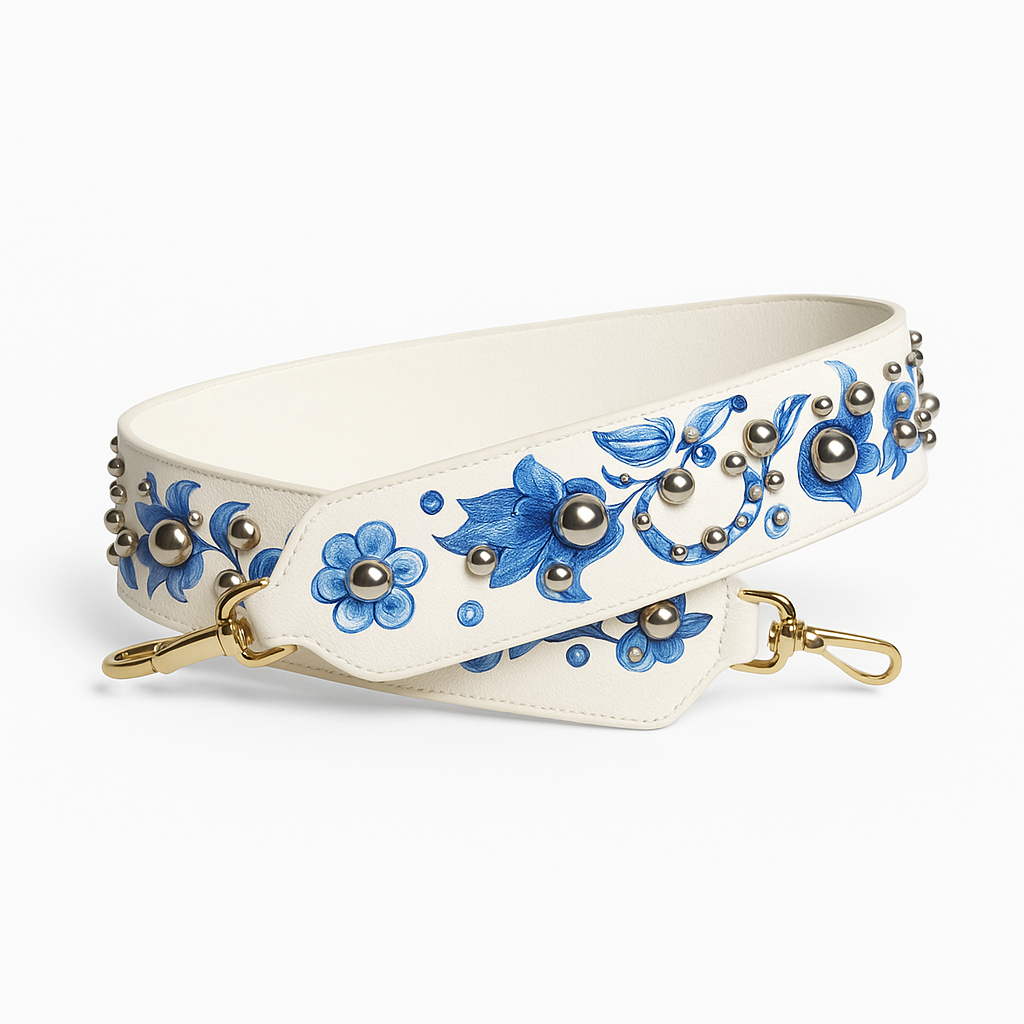 Women's leather accessories