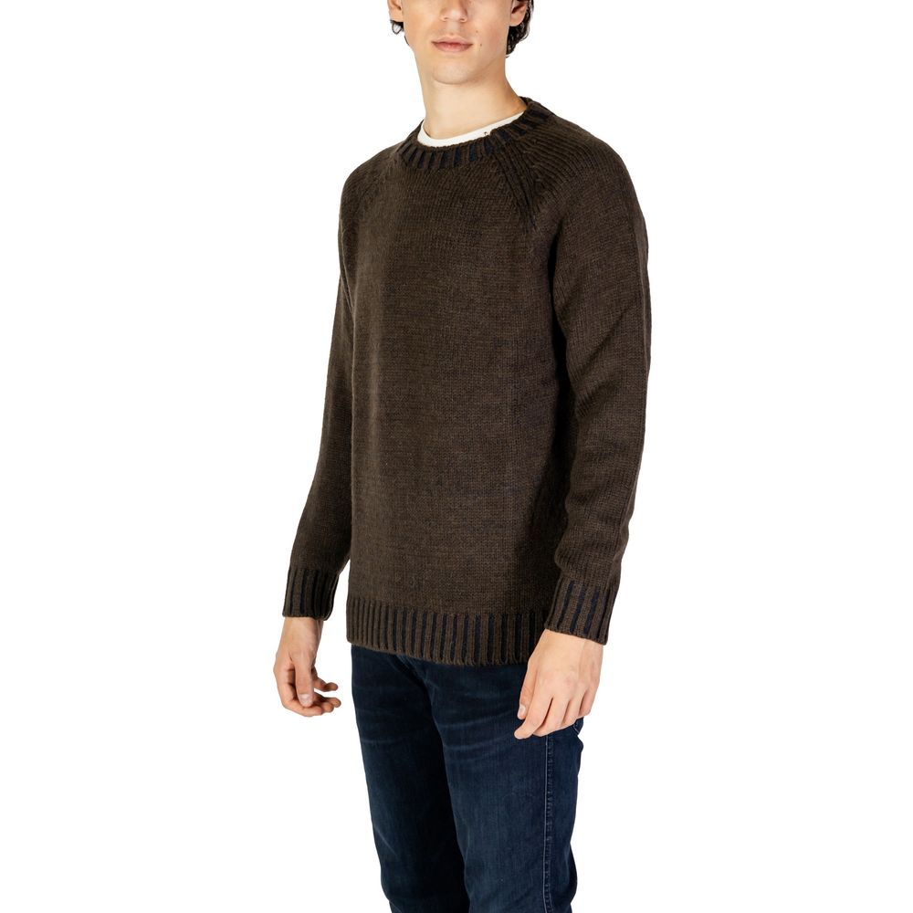 Hydra Clothing Gray Marabou Sweater